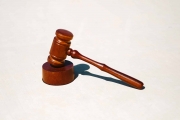 La Cour de Cassation : décision de la vente de produits CBD en France